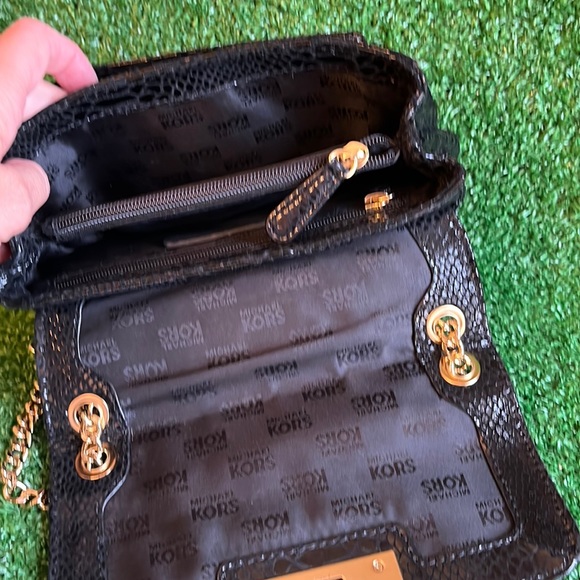 MICHAEL Michael Kors Sloan Small Python-Embossed crossbody. - Picture 5 of 7